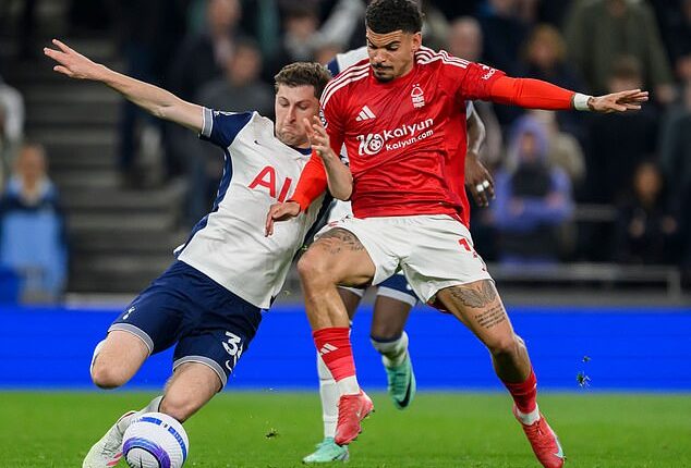 Morgan Gibbs-White is still open to leaving Nottingham Forest and joining Tottenham