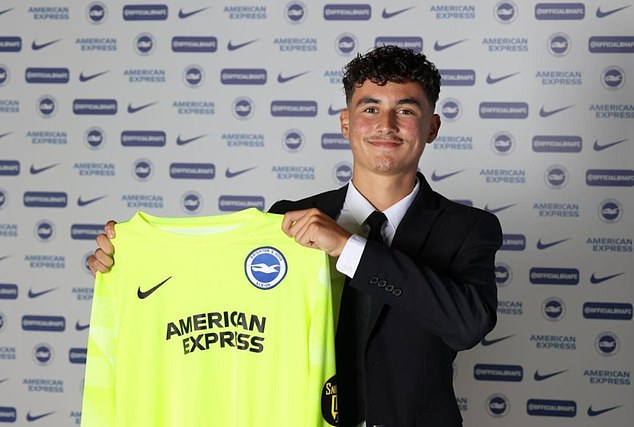 Rio Ferdinand's son has signed his first professional contract with Brighton and Hove Albion