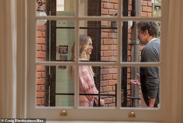 In a recent episode of And Just Like That, Carrie Bradshaw (left) found herself in hot water with her downstairs neighbor (right) for wearing shoes in her apartment
