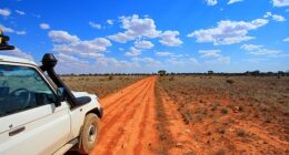 A 'thank you' acknowledgement wave to another driver was one of a number of unspoken Aussie etiquette rules listed