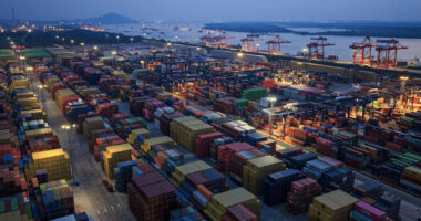 Traders in a critical corner of the bond market are back to flashing worries about long-run inflation