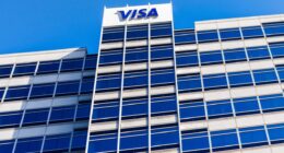 Visa says spending is growing at a healthy rate, but its stock dips after earnings