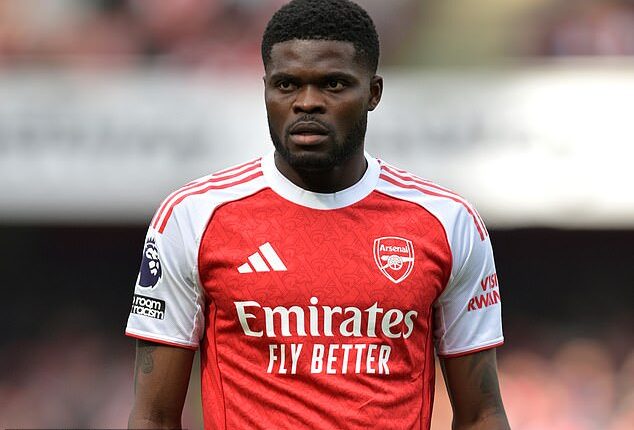 Thomas Partey will feature on the official Premier League trading cards for 2025-26