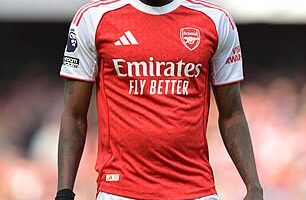 Thomas Partey will feature on the official Premier League trading cards for 2025-26