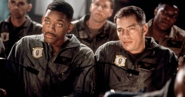 Will Smith's 68% Rotten Tomatoes Summer Blockbuster Is Welcoming Audiences to Earth Ahead of July 4th