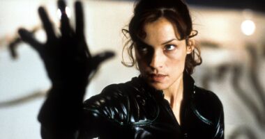 X-Men: All The Right And Wrong Lessons Hollywood Took from a Superhero Movie 25 Years Ago