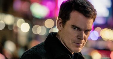 A Crushing Death Pushes Dexter Over the Edge