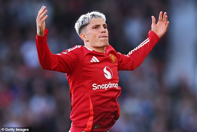 Alejandro Garnacho has full focus on a potential move to Chelsea - and is turning down offers