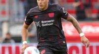 Arsenal have agreed a loan deal for Bayer Leverkusen defender Piero Hincapie