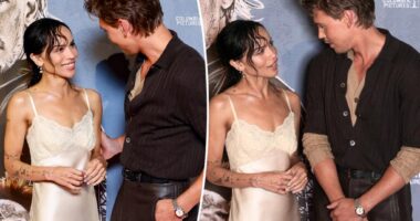 Austin Butler and Zoë Kravitz share intimate moment at 'Caught Stealing' Paris premiere