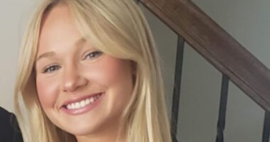BEAUTIFUL CO-ED FOUND IN POOL OF BLOOD, USC FRATERNITY ROW NEIGHBORHOOD