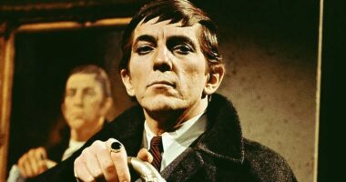 Before Its Hollywood Reboot, This Gothic Horror Soap Opera From the ‘60s Gained a Cult Following