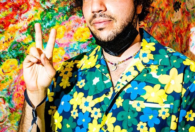 Benny Blanco has revealed that his brain is a lot like that of a 15-year-old girl's when it comes to his music interests