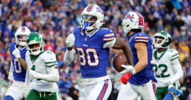 Bills Practice Squad WR Could Steal Roster Spot From Veteran
