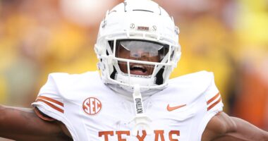 Browns Ripped for Isaiah Bond Signing