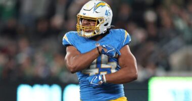 Chargers 8.5 Sack Leader Named X-Factor Ahead Of Season