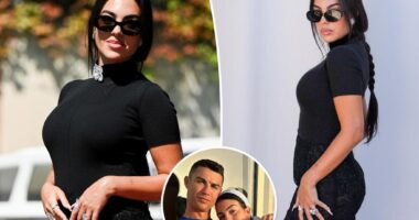 Cristiano Ronaldo's fiancée, Georgina Rodríguez, shows off ring in first outing since engagement