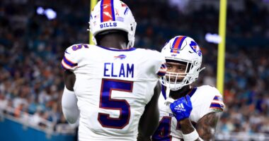 Former Bills 1st-Round Draft Bust Set to Earn Starting Job With New Team