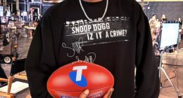 Aussie fans of Snoop Dogg rejoiced on Tuesday when it was announced that the iconic rapper would be headlining the AFL Grand Final in Melbourne in 2025.
