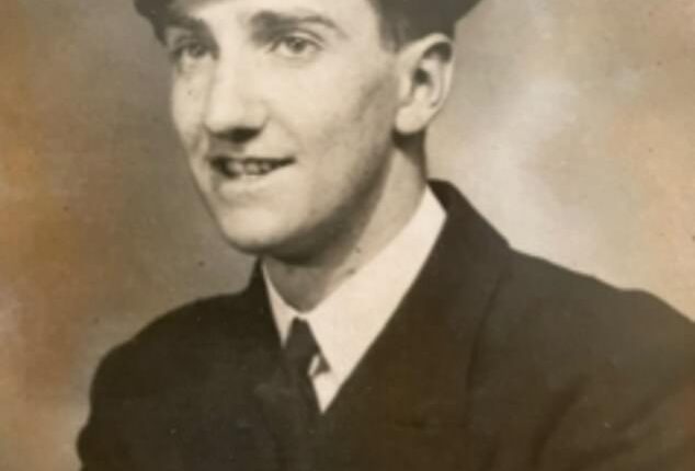 Peter Knight fought against Japanese forces in the navy during WWII after British colonies were falling