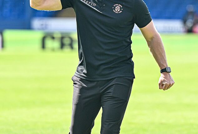 Luton Town boss Matt Bloomfield is adamant that the slump is over and the Hatters are on their way back up