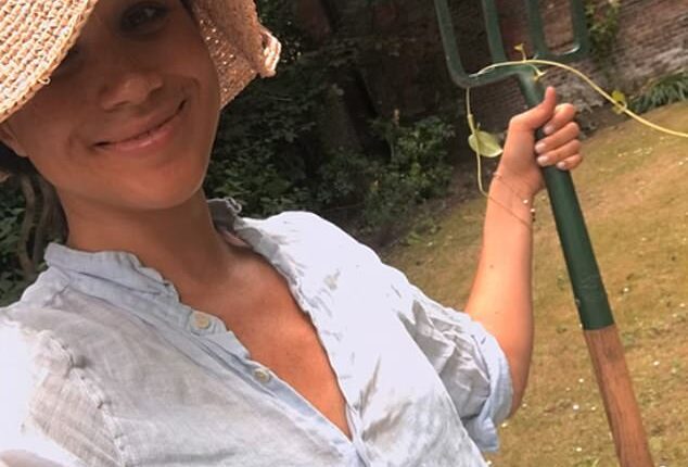 Meghan Markle gardening in Nottingham Cottage at Kensington Palace. A royal insider claimed that the first sign that all was not well with the Duke and Duchess of Sussex became apparent while they were living at Nottingham Cottage