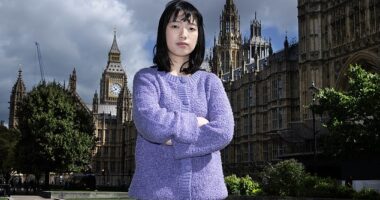 Chloe Cheung is one of a string of courageous dissidents to launch withering attacks on the way the Prime Minister has been kowtowing to China