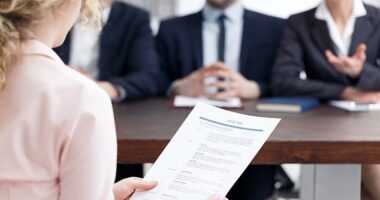 A woman who has worked in HR for more than 30 years has shared the four interview mistakes that usually cost people the job (stock image)