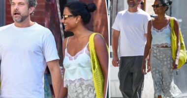Joshua Jackson and 'Bridgerton' actress Simone Ashley spotted together in NYC