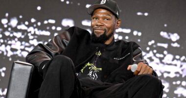 Kevin Durant Sends Cryptic Message to Warriors Fans on Social Media