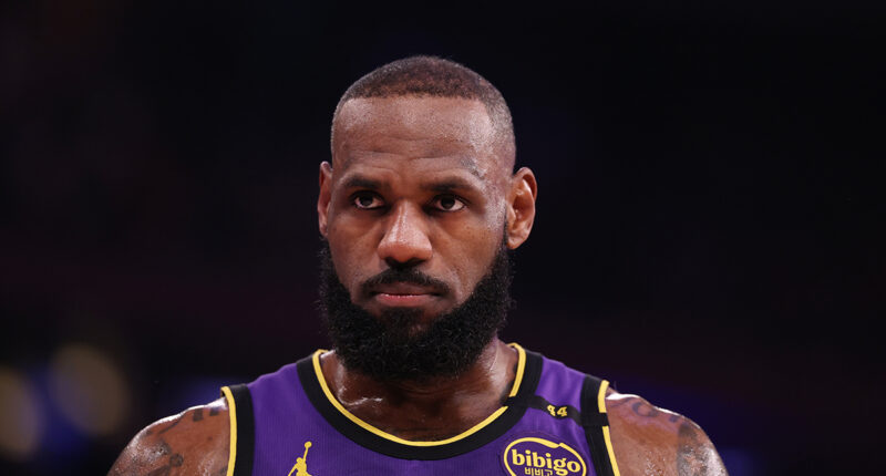 Lakers Trade Proposal Swaps LeBron James for Dynamic Guard