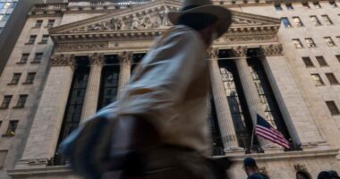 M&A is back and corporate earnings are up. Do America’s biggest companies need rate cuts?