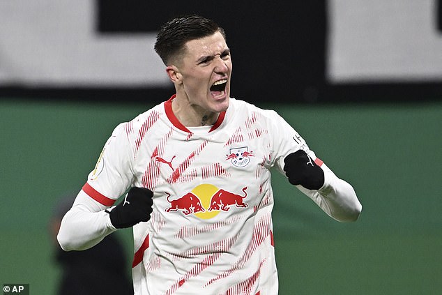Manchester United's director of recruitment claimed Benjamin Sesko has the ability to be one of the world's top players