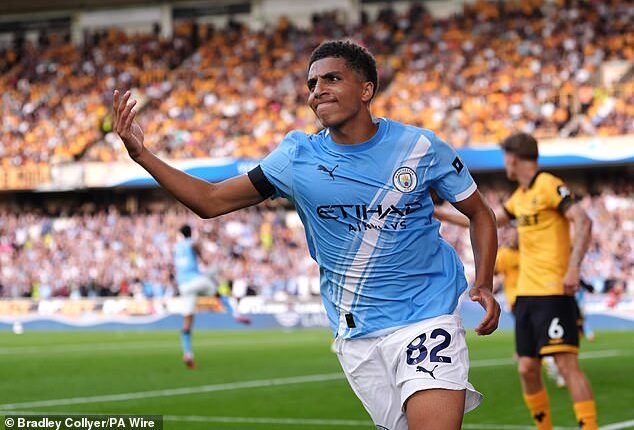 Rico Lewis has told Manchester City he wants to stay at the club amid interest from elsewhere