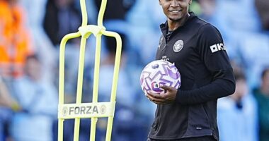 Galatasaray want to sign Manchester City's central defender Manuel Akanji, valued at £15m