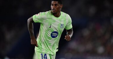 Man United loanee Marcus Rashford endured a difficult evening on his first start for Barcelona