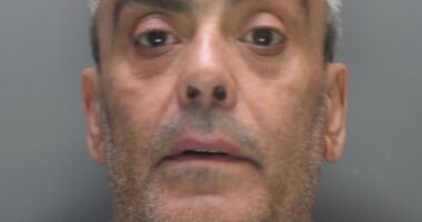 Moment cab-driving mastermind behind Britain's most upmarket cocaine ring was arrested after decades delivering drugs of 'mind-blowing' quality to rich City traders
