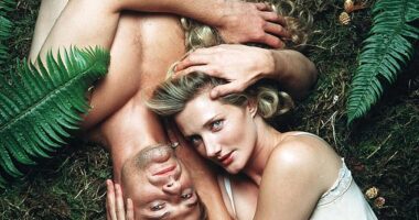 In the BBC dramatisation, Joely Richardson¿s Lady Chatterley has an affair with her gamekeeper, played by Sean Bean
