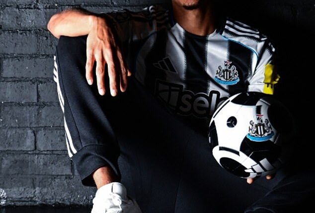 Newcastle have announced the signing of defender Malick Thiaw from AC Milan