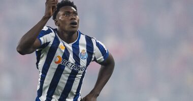 Newcastle are currently considering move for 21-year-old Porto striker Samu Aghehowa