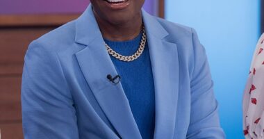 Nicola Adams has called for equal pay for female athletes after England's Lionesses won back-to-back Euros (Seen in 2022)