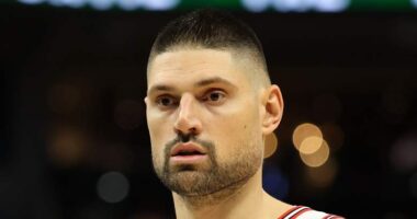 Proposed Trade Lands Bulls' Long-Term Vucevic Replacement