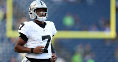 Raiders Predicted to Add QB LaNorris Sellers to Replace Geno Smith