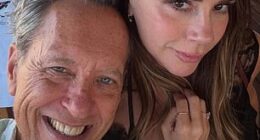 Richard E. Grant has sent fans wild as he revealed he had an impromptu Spice World reunion with Victoria Beckham