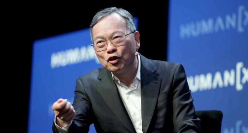 Super Micro has a new outlook, but its stock can’t dodge these old questions
