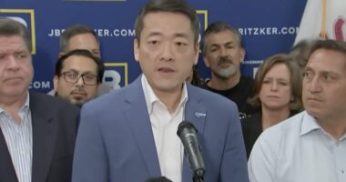 TX Dems Flee To Most Gerrymandered State To Protest