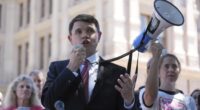 Texas Dem Blasts Billionaire Donors While Cashing Billionaire's Checks – RedState