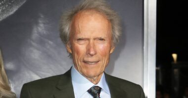 This Western Comedy-Drama With 93% on Rotten Tomatoes Shows Clint Eastwood Like Never Before