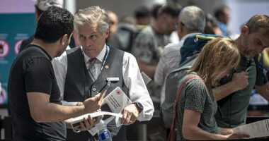 Hundreds of Air Canada flights have been cancelled after the airline suspended all operations due to a strike