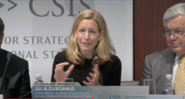 'Undercover' Spy In WSJ Sob Story Is A Public CIA Russia Hoaxer